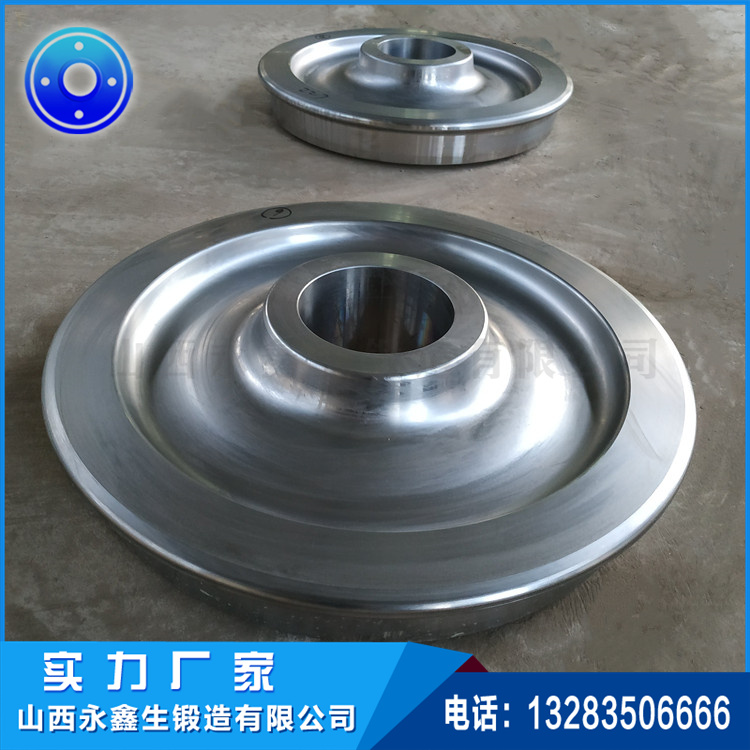 濕法回轉(zhuǎn)窯車(chē)輪鍛件